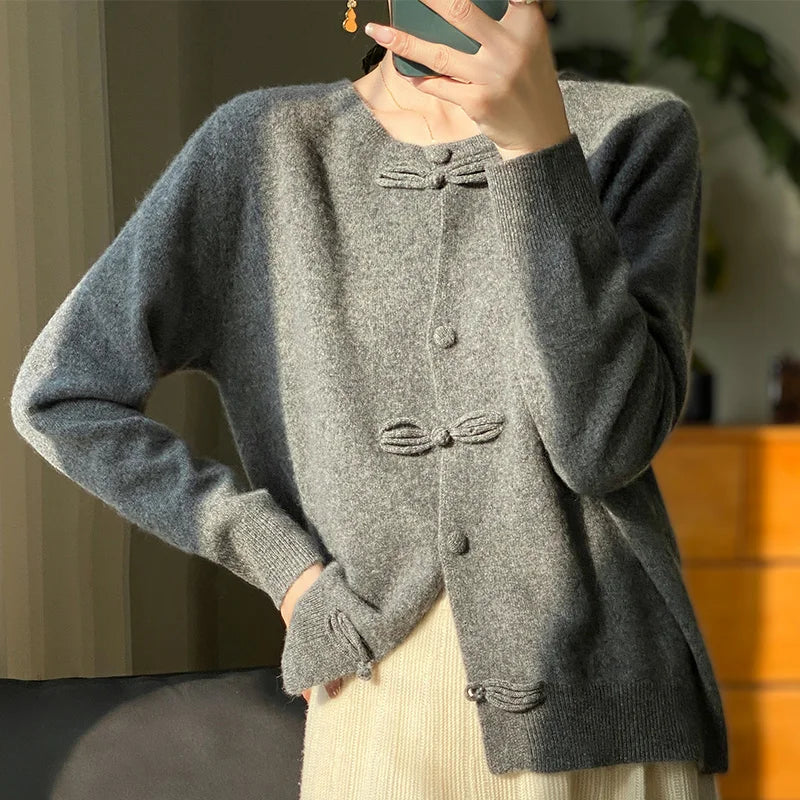 Marta | Strickjacke mit Schleifendetail